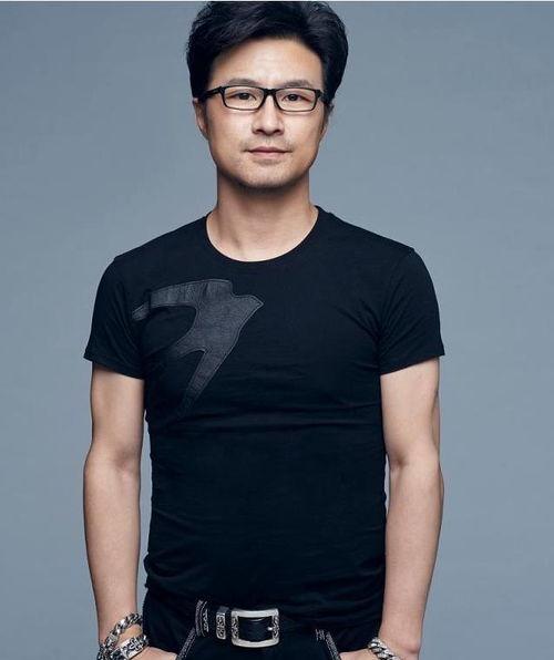 汪峰在娱乐圈吃瓜,揭秘明星背后的故事